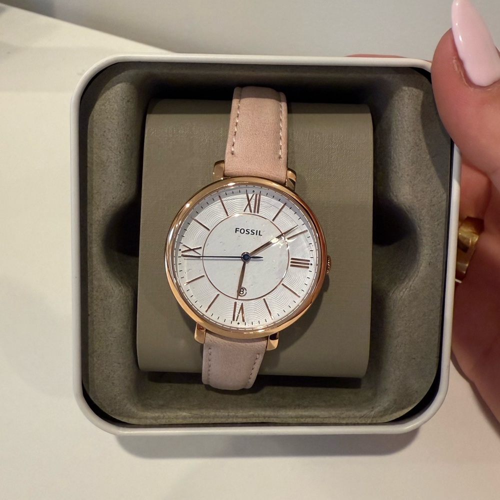 Fossil Jacqueline Three-Hand Date Blush Leather Watch